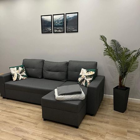 Апартаменты Nowoczesny Apartament Z Przestronna Lazienka Сталёва-Воля Экстерьер фото
