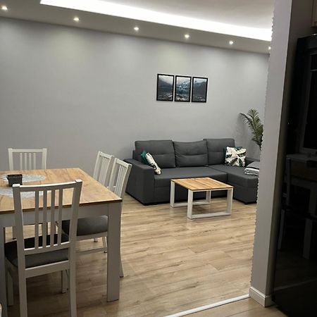 Апартаменты Nowoczesny Apartament Z Przestronna Lazienka Сталёва-Воля Экстерьер фото