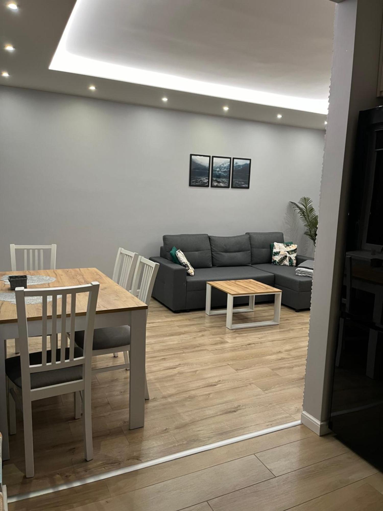 Апартаменты Nowoczesny Apartament Z Przestronna Lazienka Сталёва-Воля Экстерьер фото